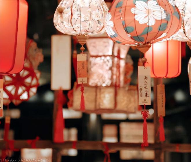 元宵刮倭风？洛阳古城上演中日灯笼之争景区坚称是宋代灯笼(图10)