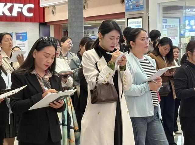 义乌商人不会把鸡蛋放一个篮子里(图5)